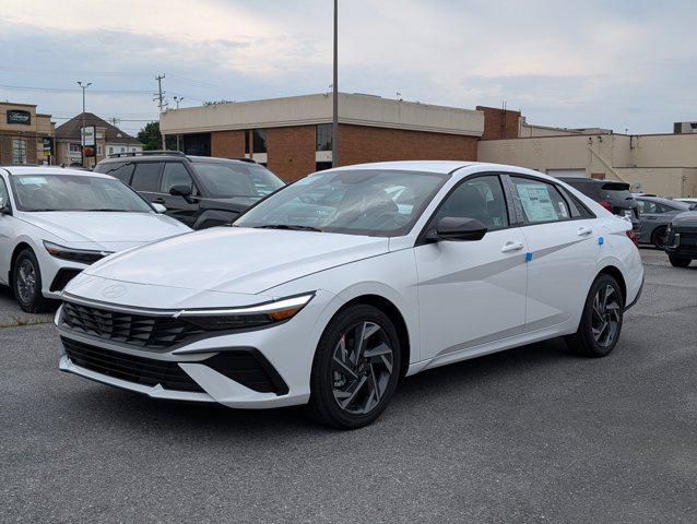 new 2025 Hyundai Elantra car, priced at $26,980