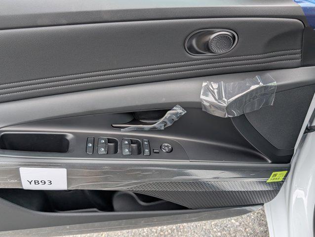 new 2025 Hyundai Elantra car, priced at $26,980