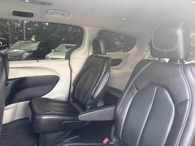 used 2023 Chrysler Pacifica car, priced at $22,000