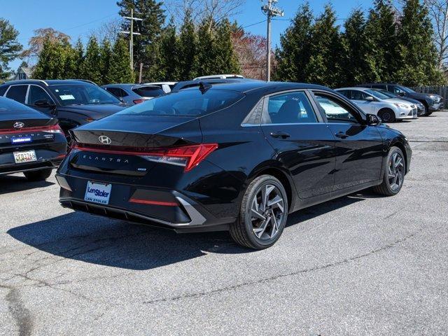 new 2024 Hyundai Elantra HEV car, priced at $28,500