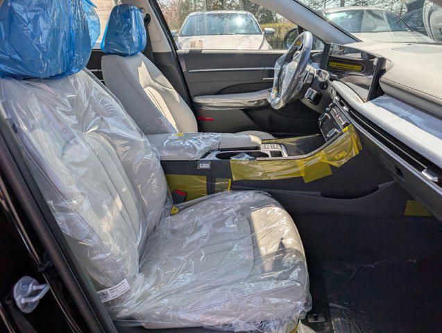 new 2025 Hyundai Sonata Hybrid car, priced at $36,156