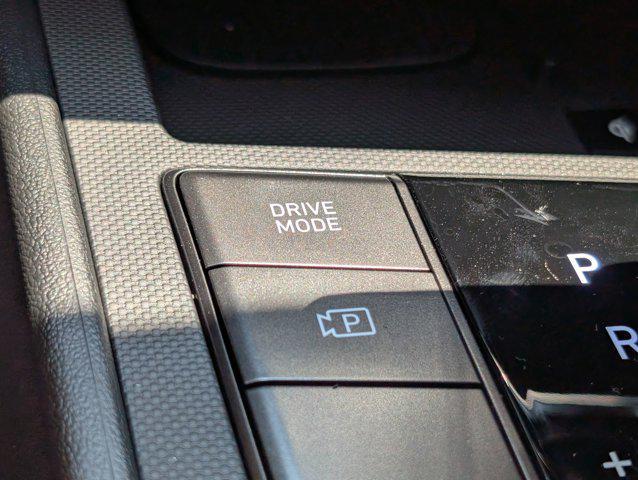 new 2025 Hyundai Elantra car, priced at $23,815