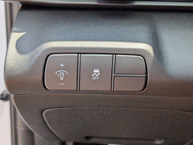 new 2025 Hyundai Elantra car, priced at $23,815