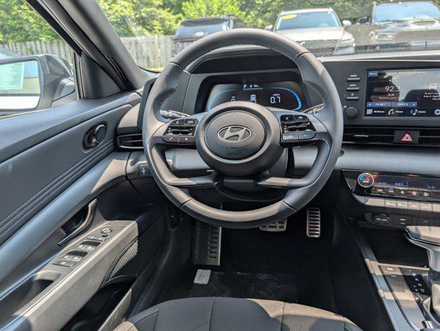 new 2025 Hyundai Elantra car, priced at $23,815