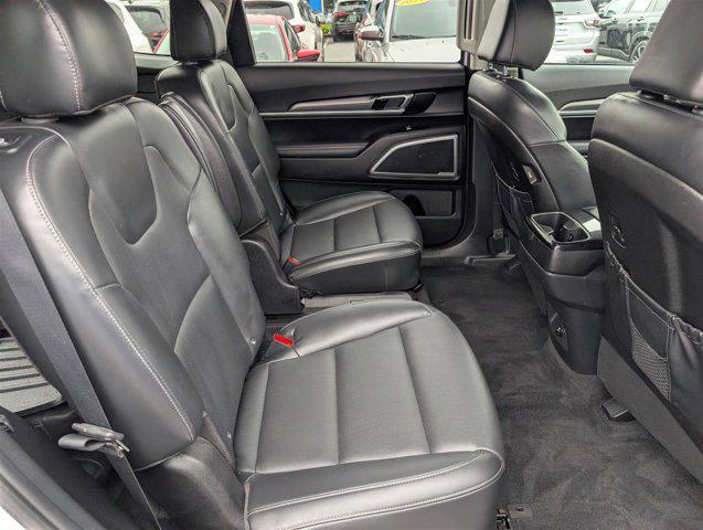 used 2022 Kia Telluride car, priced at $22,200