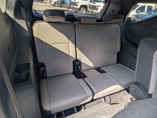 used 2025 Chevrolet Traverse car, priced at $37,000