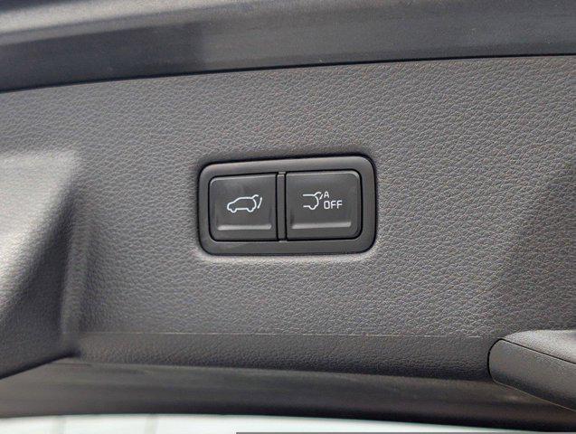 used 2022 Kia Carnival car, priced at $33,500