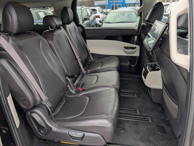 used 2022 Kia Carnival car, priced at $35,544