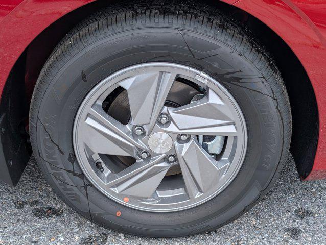 new 2025 Hyundai Elantra car, priced at $22,760