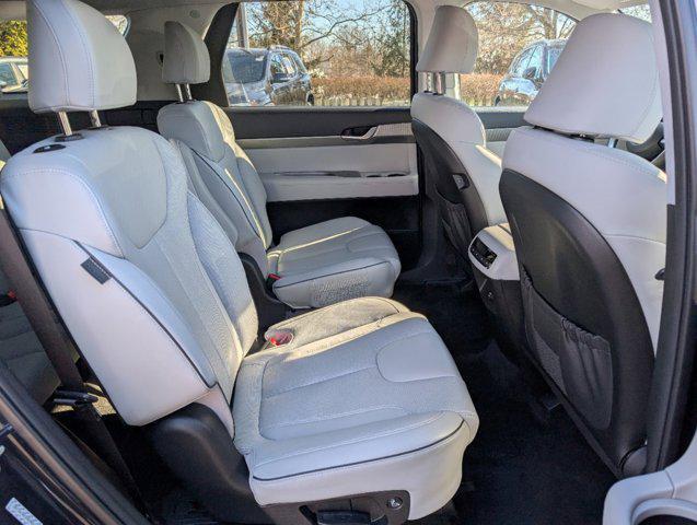 used 2024 Hyundai Palisade car, priced at $35,994