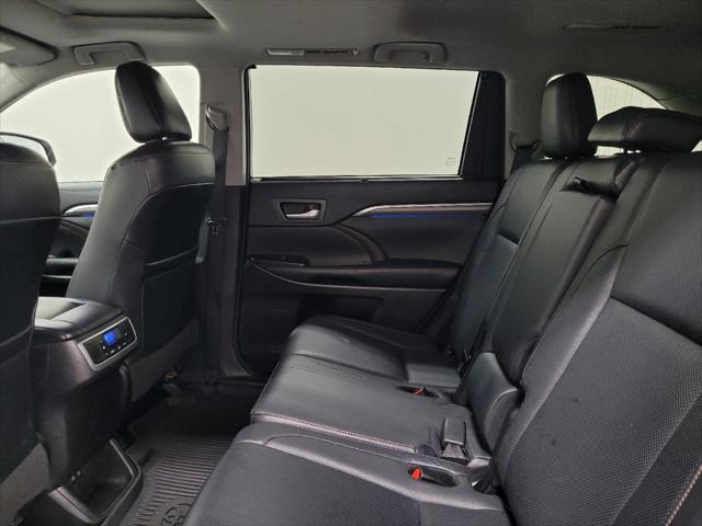 used 2018 Toyota Highlander car, priced at $28,995