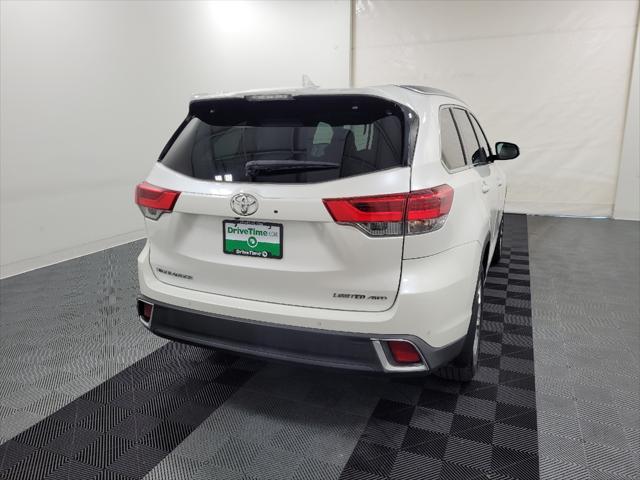 used 2018 Toyota Highlander car, priced at $28,995