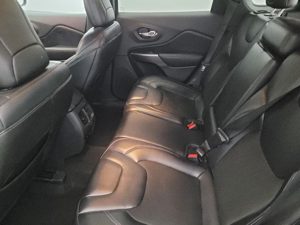 used 2020 Jeep Cherokee car, priced at $20,895