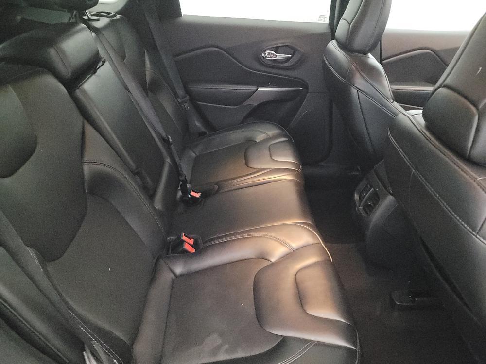 used 2020 Jeep Cherokee car, priced at $20,895