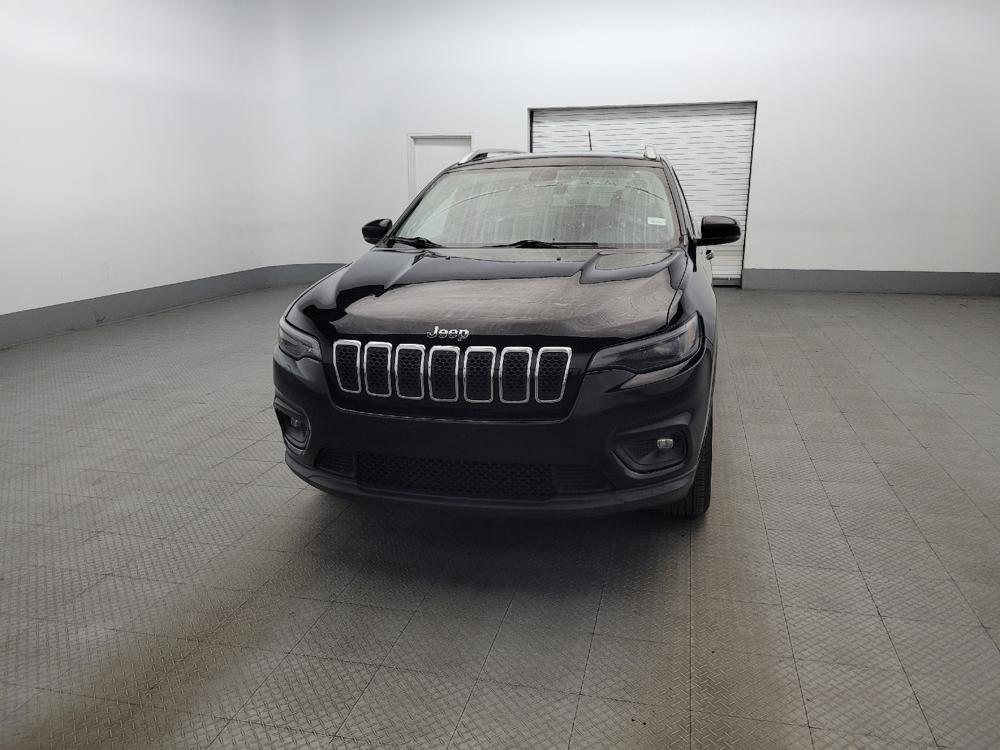 used 2020 Jeep Cherokee car, priced at $20,895