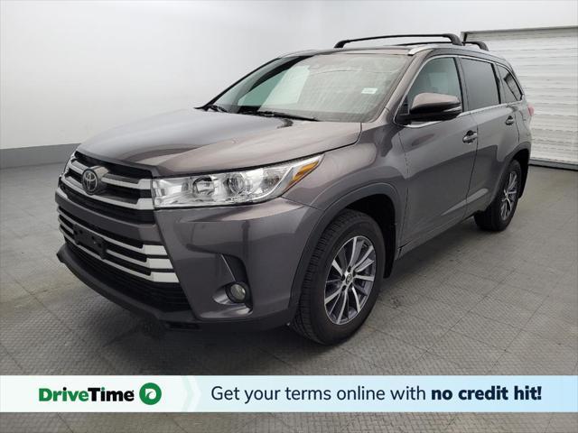 used 2017 Toyota Highlander car, priced at $25,295