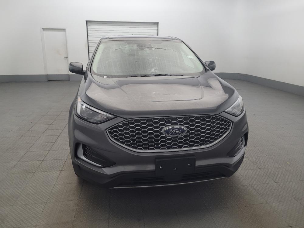 used 2024 Ford Edge car, priced at $28,995