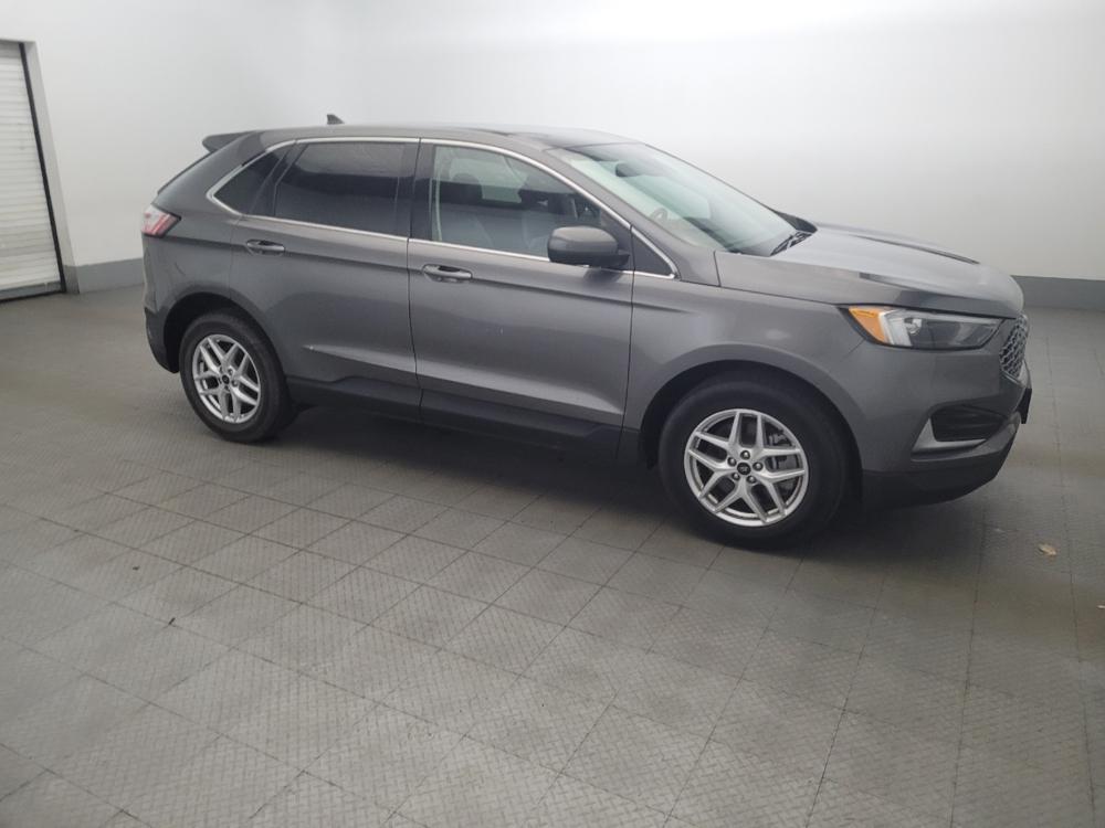 used 2024 Ford Edge car, priced at $28,995