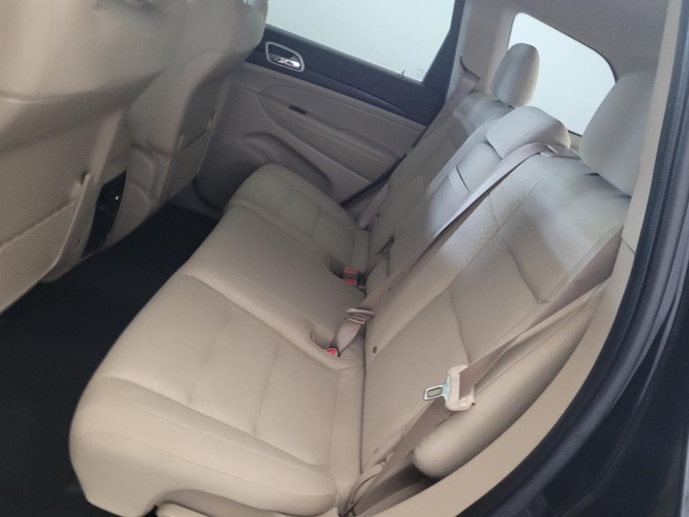 used 2022 Jeep Grand Cherokee car, priced at $26,395