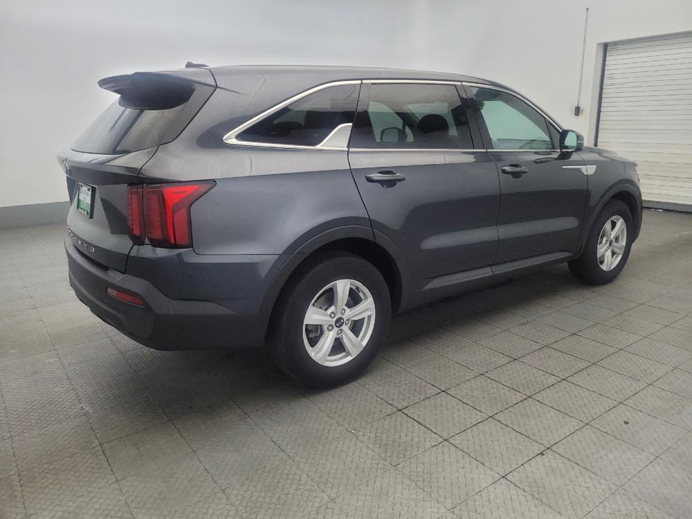 used 2021 Kia Sorento car, priced at $21,695