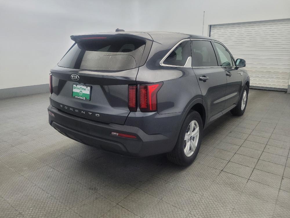 used 2021 Kia Sorento car, priced at $21,695