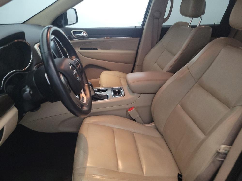 used 2017 Jeep Grand Cherokee car, priced at $20,395