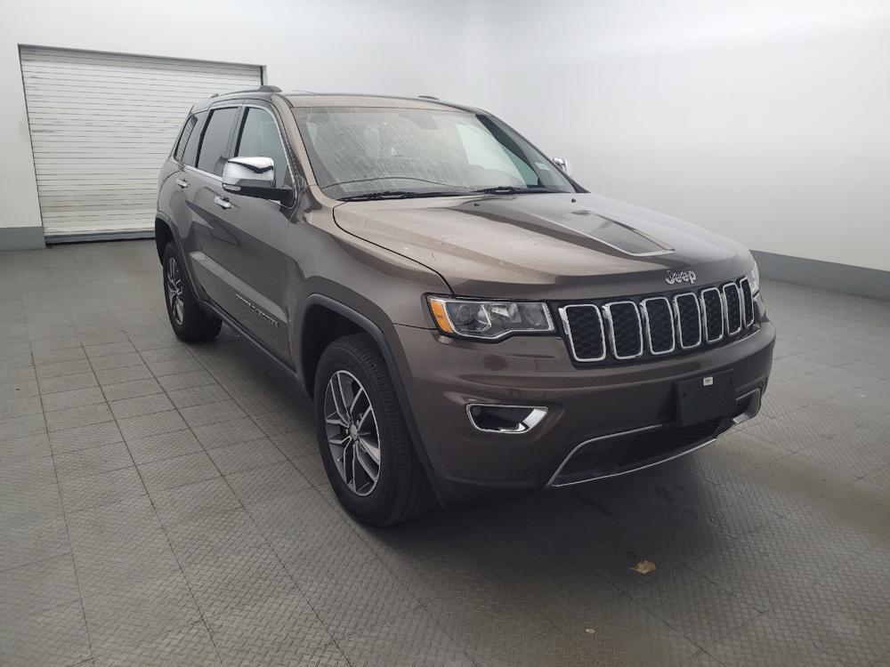 used 2017 Jeep Grand Cherokee car, priced at $20,395