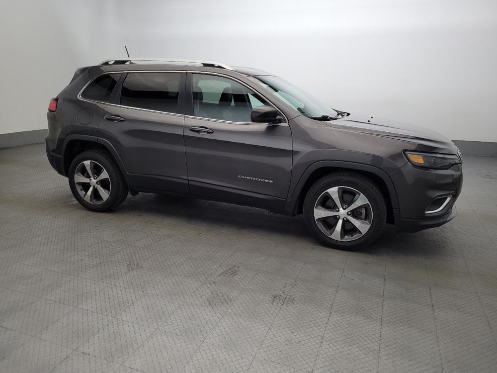 used 2019 Jeep Cherokee car, priced at $20,395