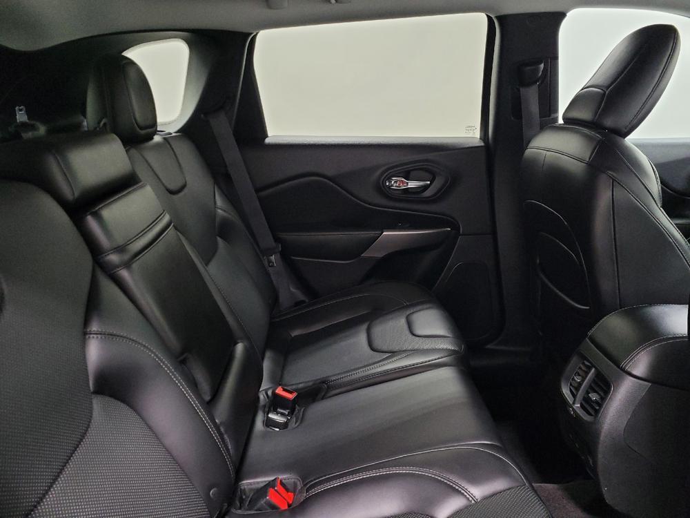 used 2019 Jeep Cherokee car, priced at $22,595