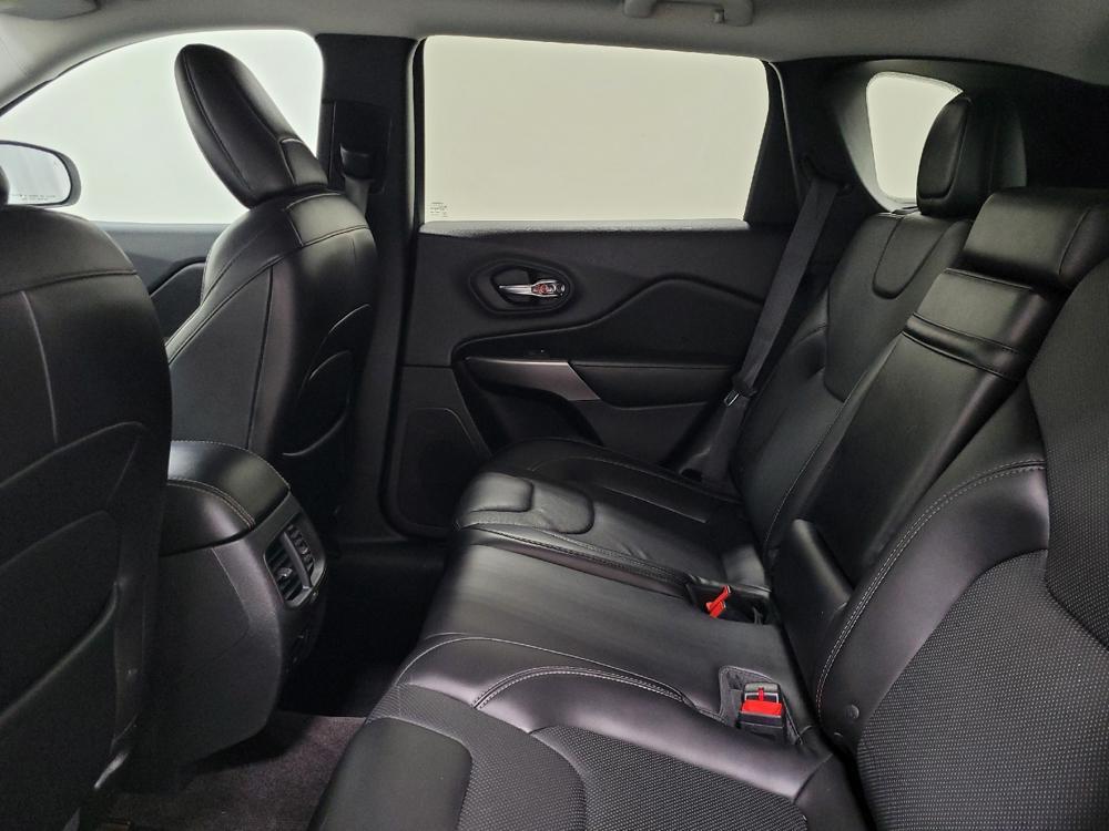 used 2019 Jeep Cherokee car, priced at $22,595