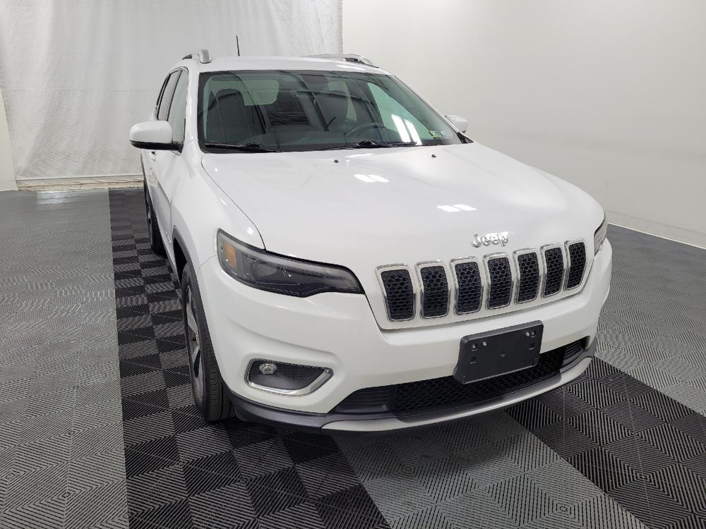 used 2019 Jeep Cherokee car, priced at $22,595