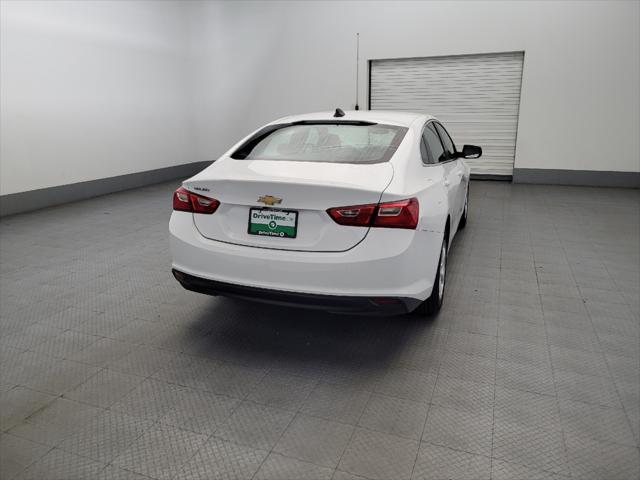 used 2018 Chevrolet Malibu car, priced at $17,995