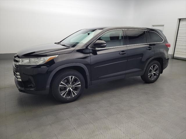 used 2019 Toyota Highlander car, priced at $28,895