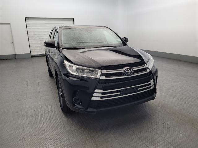 used 2019 Toyota Highlander car, priced at $28,895