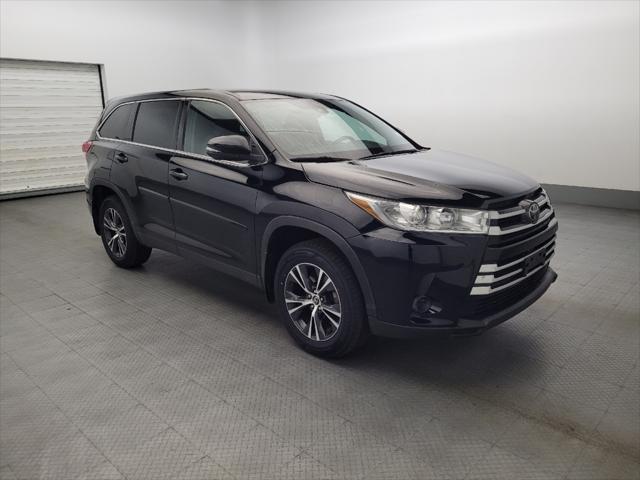 used 2019 Toyota Highlander car, priced at $28,895