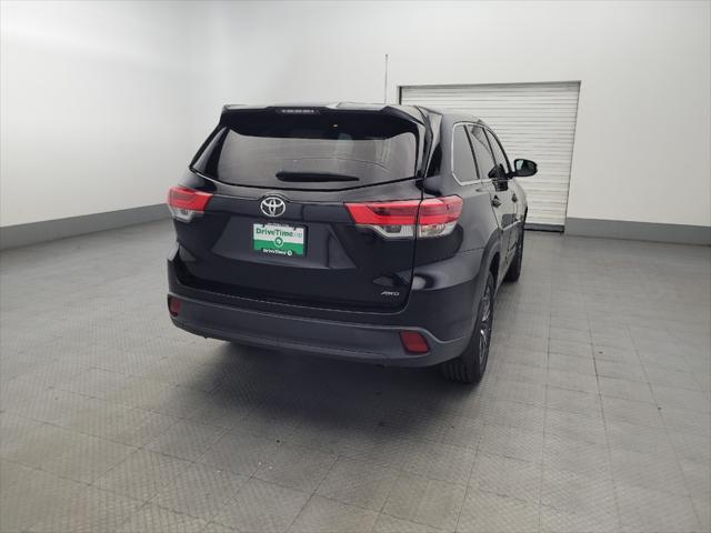 used 2019 Toyota Highlander car, priced at $28,895