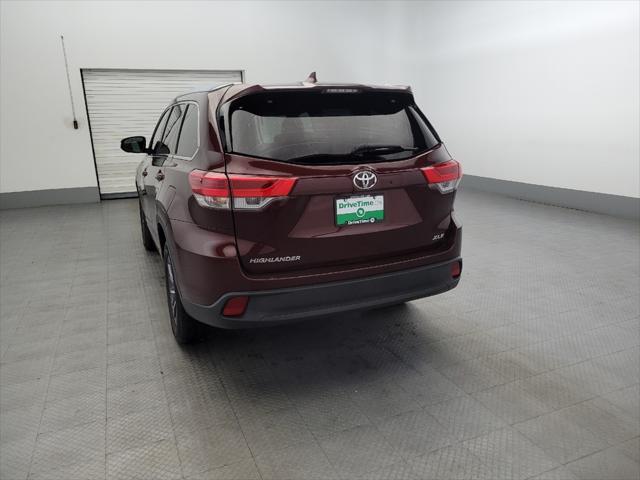 used 2019 Toyota Highlander car, priced at $29,495