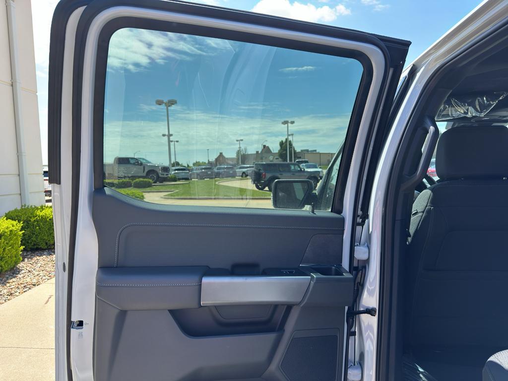 new 2025 Ford F-150 car, priced at $57,068