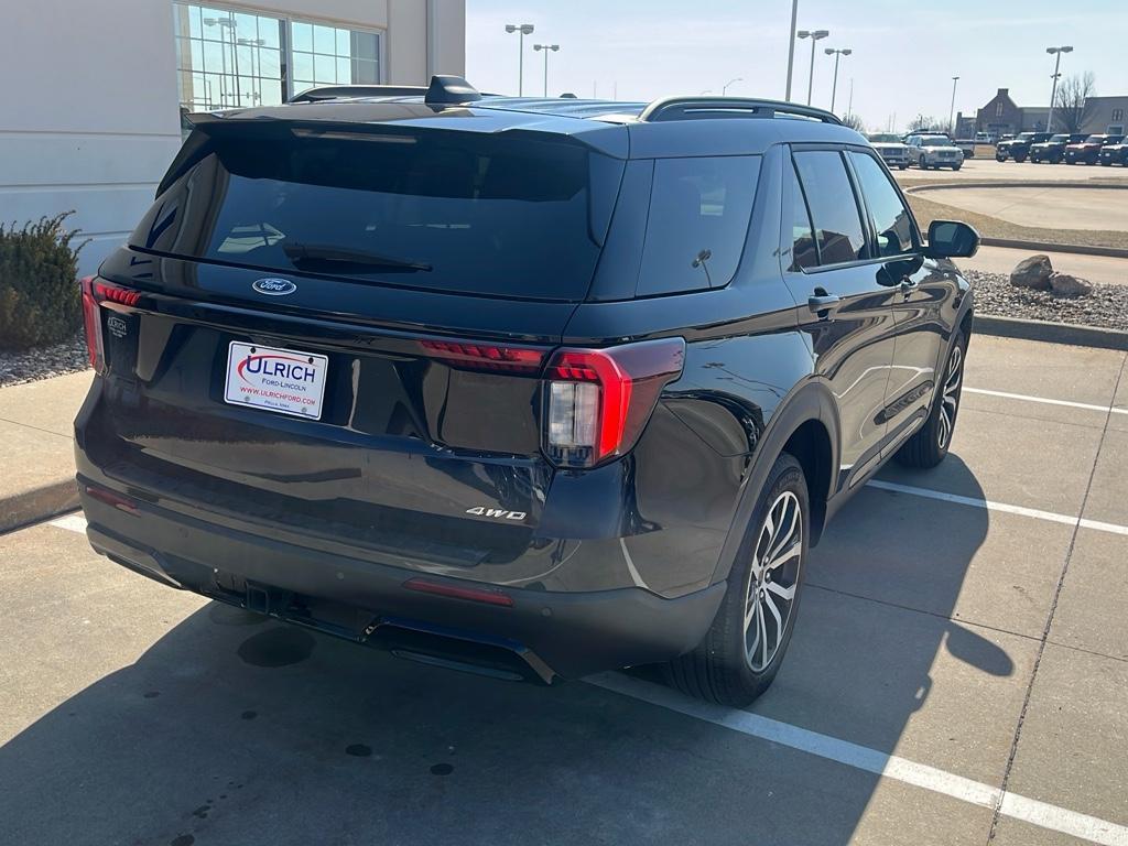 used 2025 Ford Explorer car, priced at $43,590