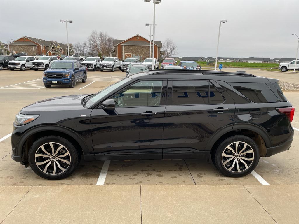 used 2025 Ford Explorer car, priced at $45,450