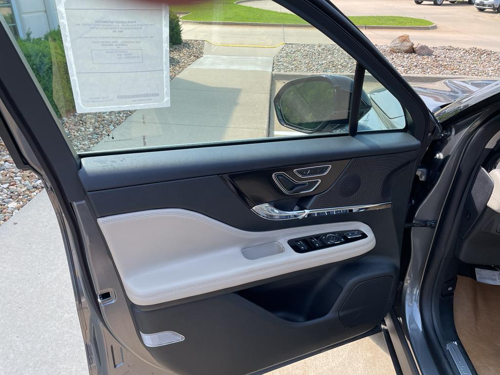 new 2025 Lincoln Corsair car, priced at $48,720