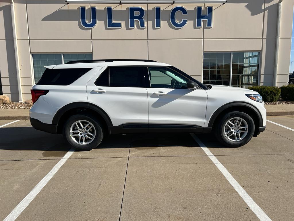 new 2026 Ford Explorer car, priced at $43,975