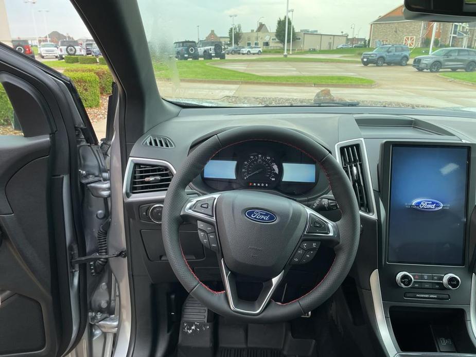 new 2024 Ford Edge car, priced at $45,765