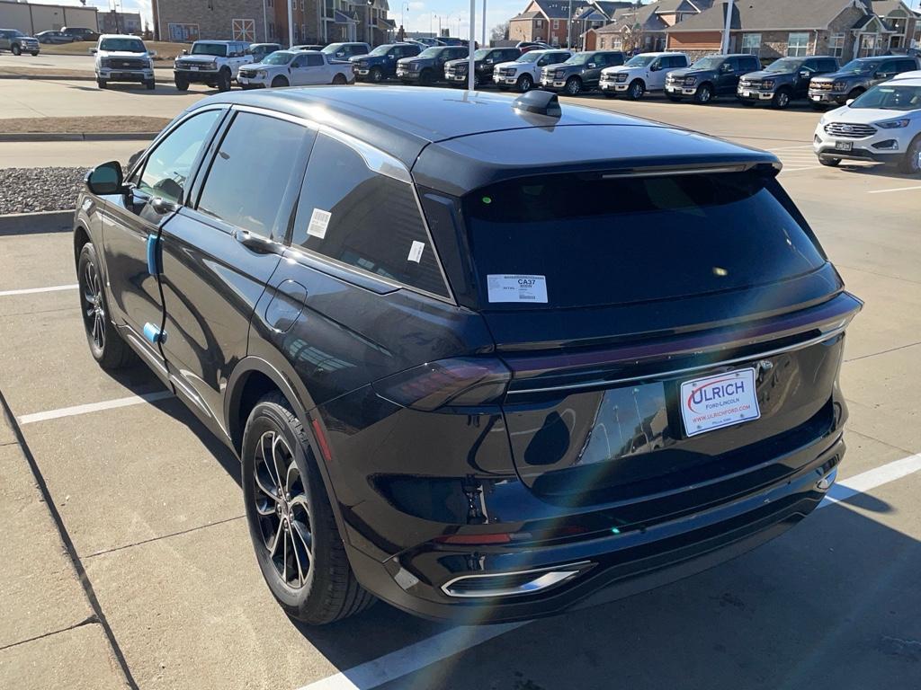 new 2025 Lincoln Nautilus car, priced at $55,485