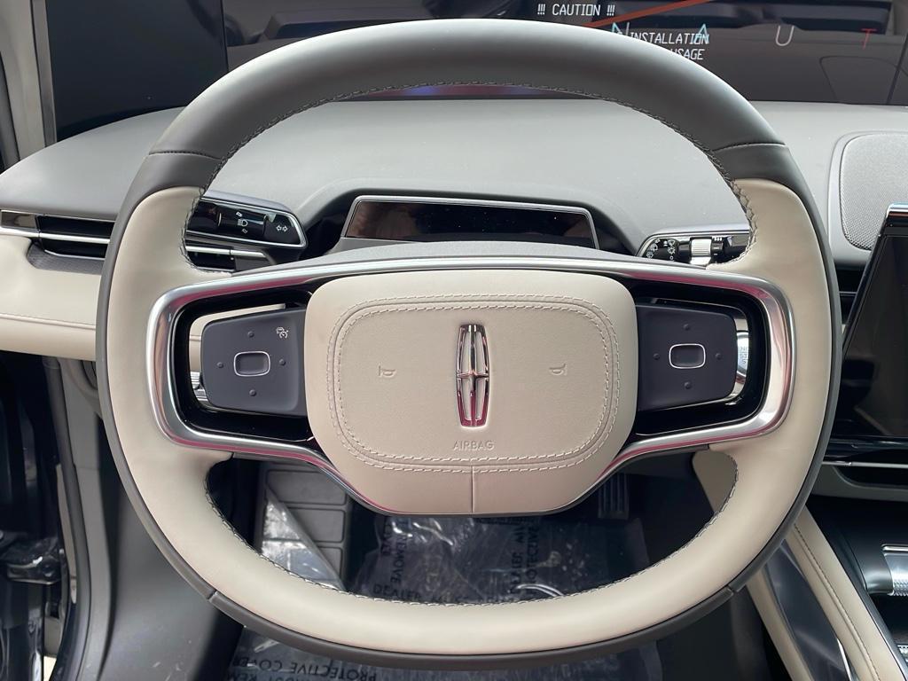 new 2025 Lincoln Nautilus car, priced at $51,096