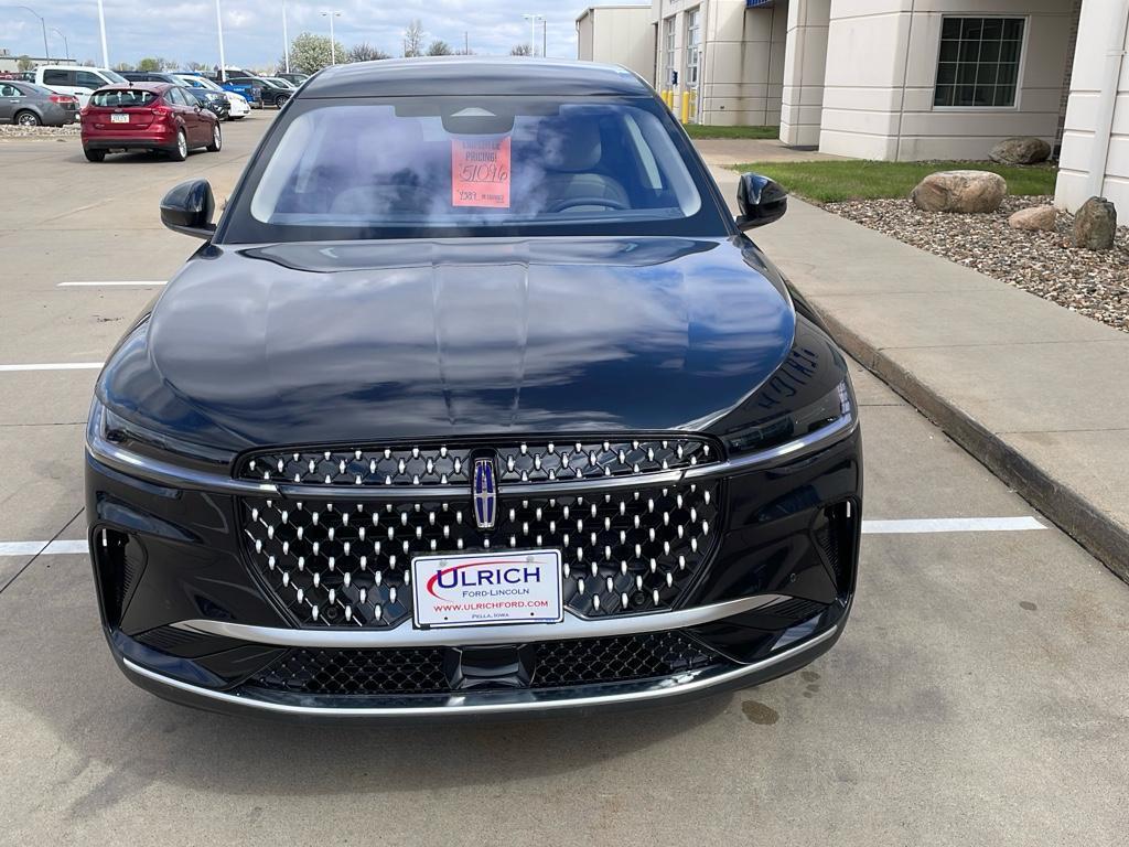 new 2025 Lincoln Nautilus car, priced at $51,096