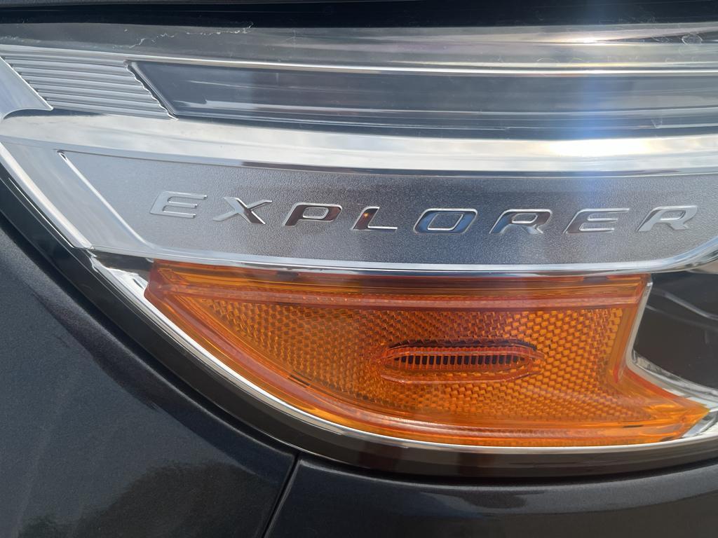 used 2020 Ford Explorer car