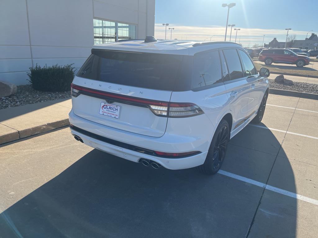 new 2025 Lincoln Aviator car, priced at $81,250