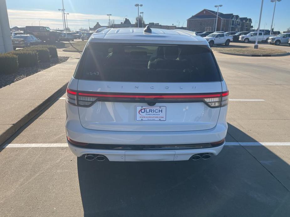 new 2025 Lincoln Aviator car, priced at $81,250