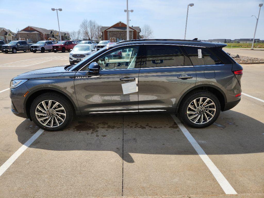 new 2025 Lincoln Corsair car, priced at $48,445